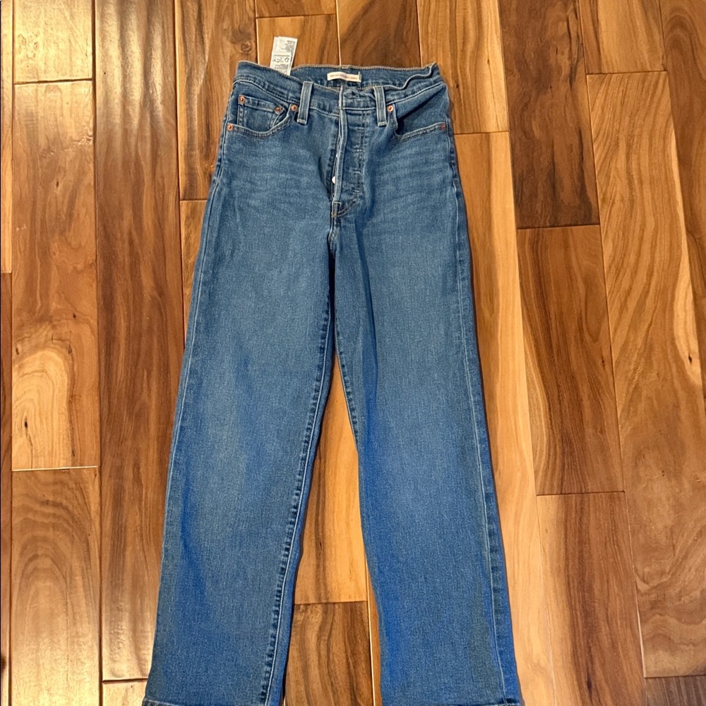 Classic Levi’s Women's Jeans